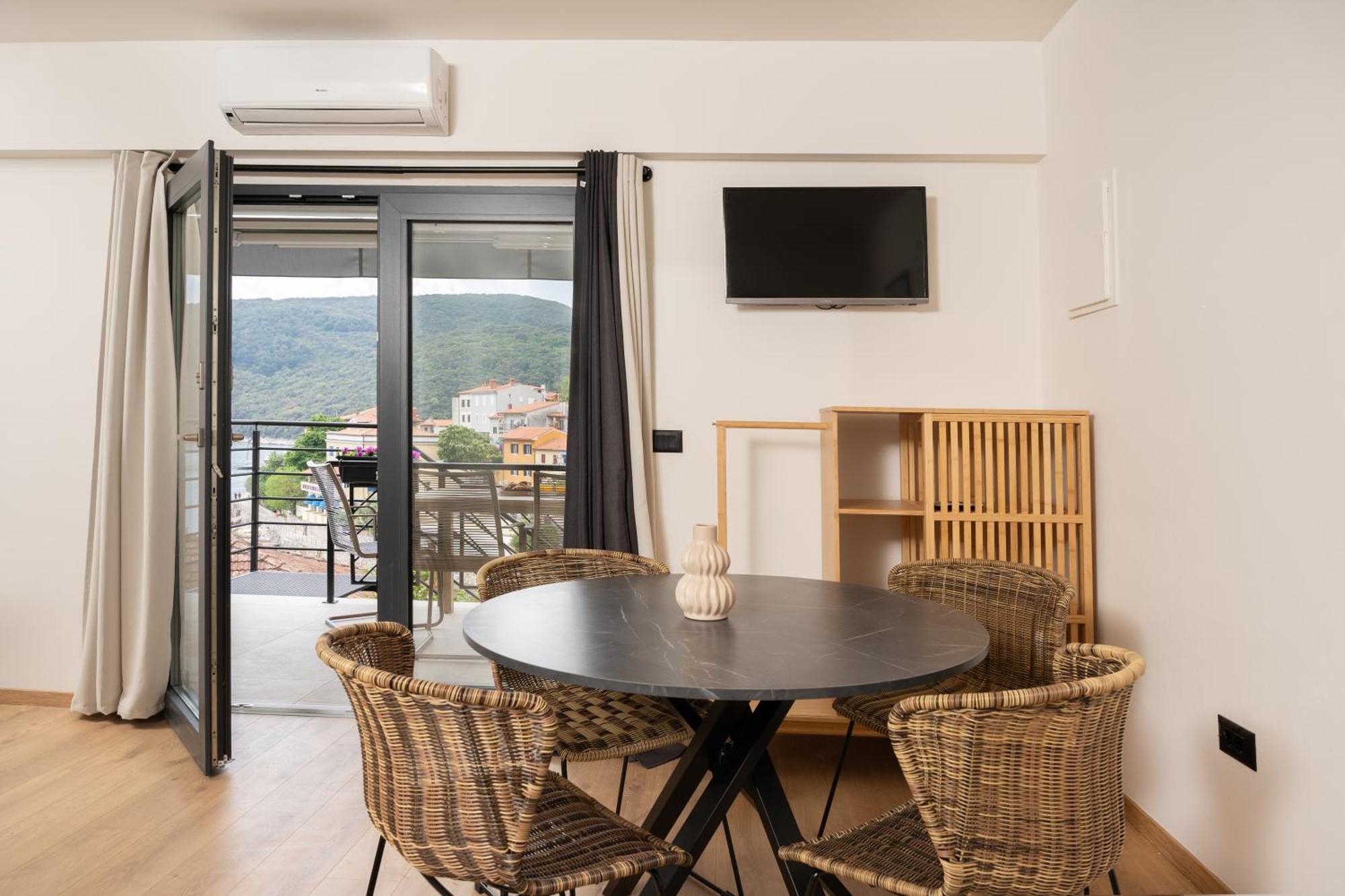 Katarina Apartment Rabac Exterior photo
